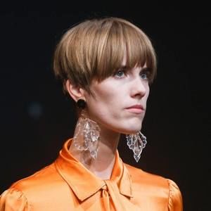 Meet your Posher, Reni